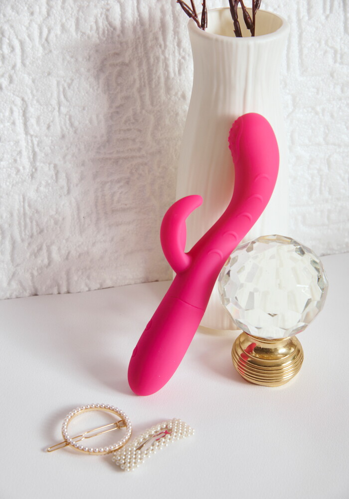 GOODIES CAKEY G-SPOT VIBE WITH RABIT SILICONE USB